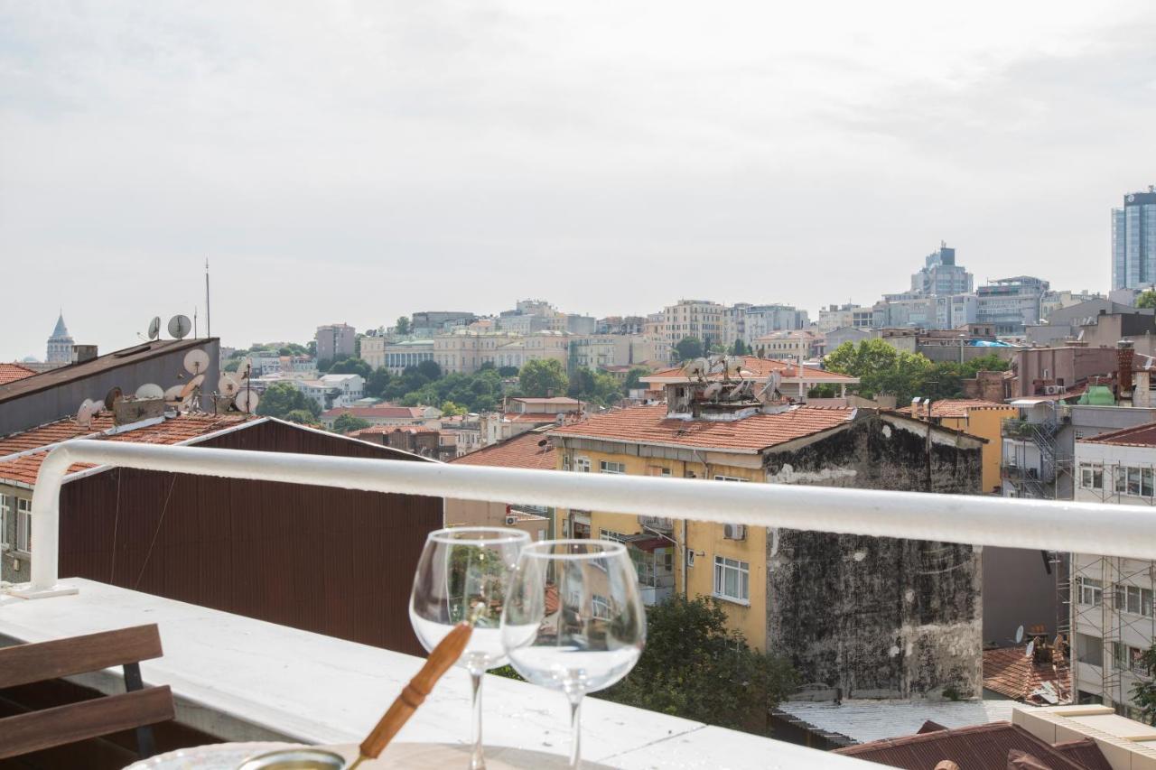 Antique Boutique Aparthotel 4*